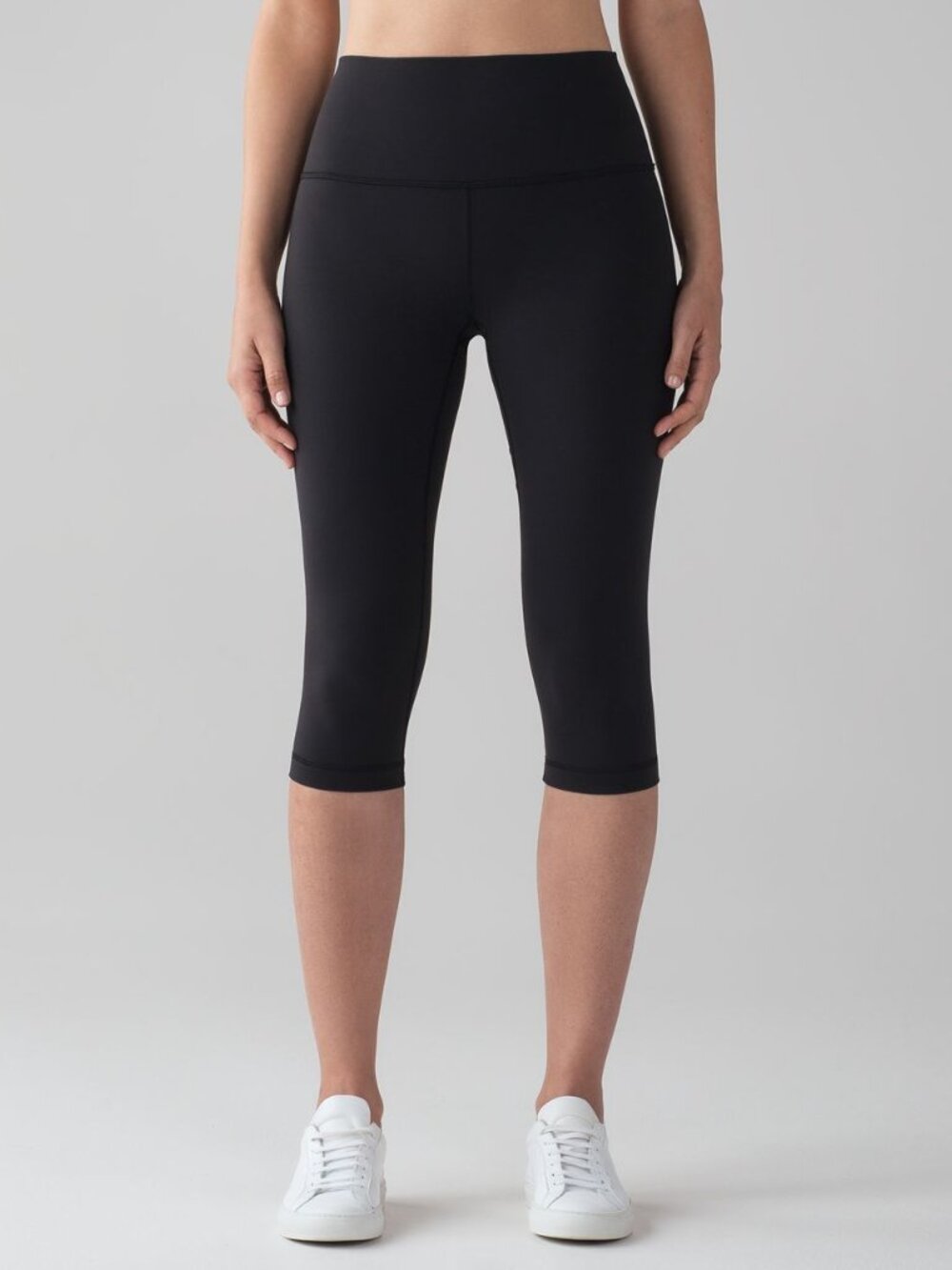 NWT Lululemon Wunder Under Hi-Rise 1/2 Tight Full-On Luon 17" Size 4